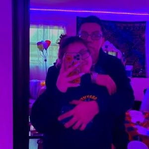 Meet your Posher, Thalia